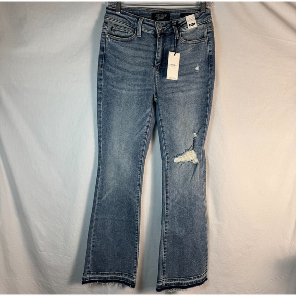 Judy Blue Womens 3/26 Bootcut Medium Blue Jeans Distressed NWT - Picture 1 of 9